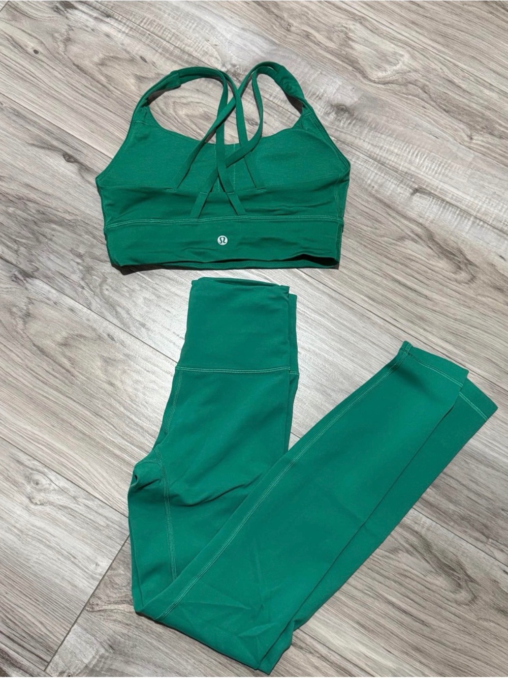 lululemon athletica Emerald Green Strappy Sports Bra & High-Rise Leggings Set